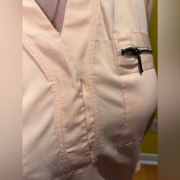 Banana Republic peach blouse - XL - Picture 3 of 3